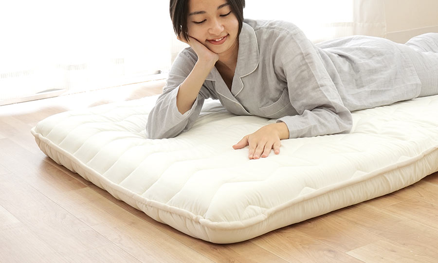 ニッセン 単品配送 ラグ まるでお 布団 のようなふっくら極厚