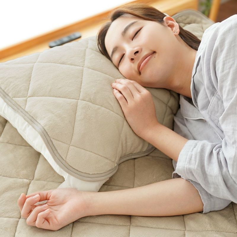 西川 しっとりとろける 纏生 フランネル あったか 枕パッド 50×60cm