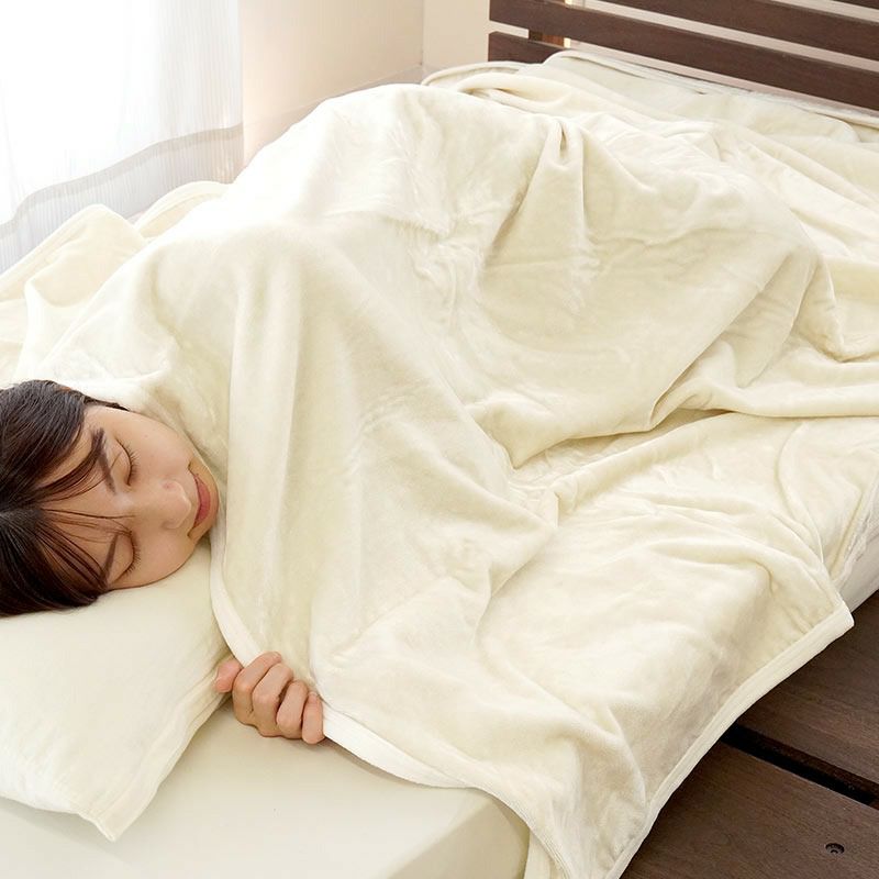 西川の今治タオルプレゼント】 やわらか シルク毛布 保湿 美肌 シール 