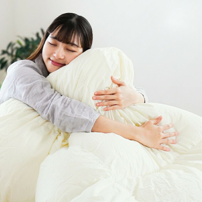 ミク様限定【美品　新品未使用】CAPEHORN ダウンコート　42 ホワイト CAPEHORN（ケープホーン）の「CAPE HORN/SALTA MURMASKY（ダウン